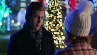 And look, I'd be happy
to keep servicing your needs - Christmas with the Campbells