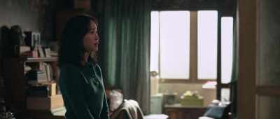 And look,
it's the silver bracelet, - Little Women