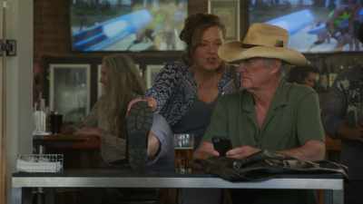 And look. Same tread
as our thieves. See? - Darby and Joan