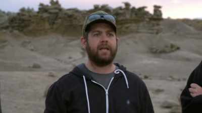 And he looks and I see him stop - Jack Osbourne's Night of Terror: UFOs