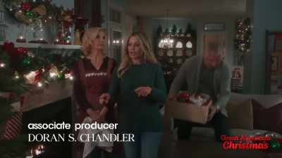 - And to make sure
they're plugged in and lit - My Christmas Hero