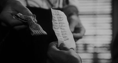 And Marlowe Put this on for me huh As a favour - Dead Men Don't Wear Plaid