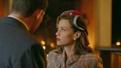 And you may not believe this,
but I'm from the studio. - A Biltmore Christmas