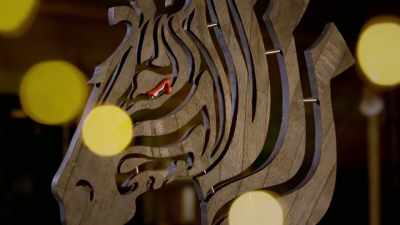 And Misti earned her stripes
with her striking zebra... - Handmade: Britain's Best Woodworker