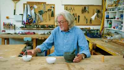 And you mix it
with water and corn flour, - James May and the Dull Men