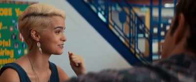 - And more importantly,
is he behind the disappearance - Tragedy Girls