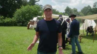 And more than anything else,
they're hungry. - Six Degrees with Mike Rowe