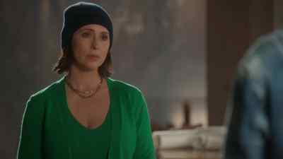 And... much like
your mom's boxes, - The Holiday Junkie
