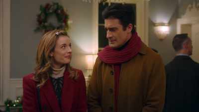 And we need to be happy,
it's Christmas. - A Taste of Christmas