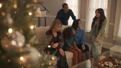 And we need presents, so mom,
do you think that you could - A Christmas Open House