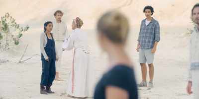 And you need to understand it
as a great joy for them. - Midsommar
