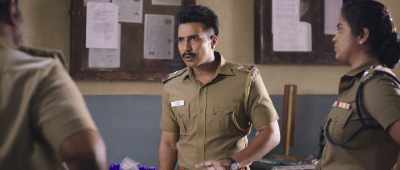 And if no gives him the
attention, that will distract him - Ratsasan