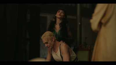 And your nomadic
passion, Claudia, - Interview with the Vampire