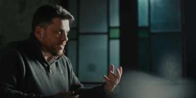 And not just to poison,
but exactly Novichok. - Navalny