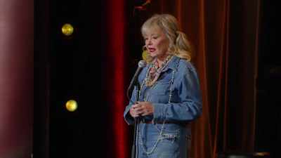 And not only that,
but they killed my-- - Roseanne Barr: Cancel This!