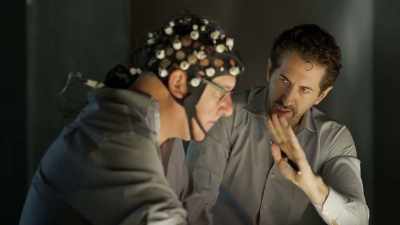 -: And now it ask you to think in your mind - Inside the Mind of a Con Artist