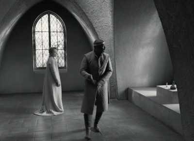 And even now, to crown my thoughts
with acts, be it thought and done. - The Tragedy of Macbeth