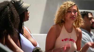 And now girl code tells me - Sweet Life: Los Angeles