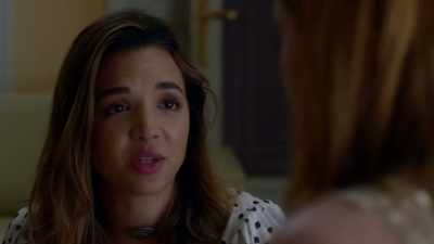 And now I feel like my head
is just gonna explode and I... - Famous in Love