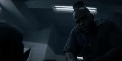 And now that I got a target on my
back for saving a glorified cop, - Batwoman