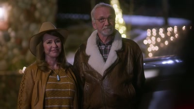 And now that I've done that,
good night. - Yuletide the Knot