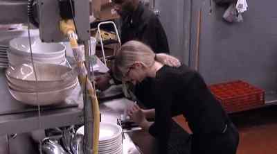 And now that Joe has
taken his mission seriously, - Kitchen Nightmares