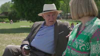 And now you know,
so, come with me. - The Tattooist of Auschwitz