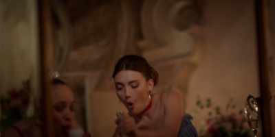 And now you look like a princess. - Vampire Academy