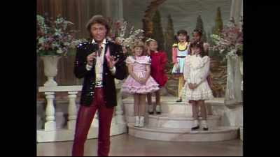 And now, so our judges
can get to know - Punky Brewster