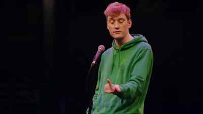 And now you've
completely surrounded me, - James Acaster: Hecklers Welcome