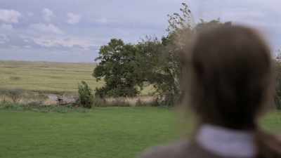 -- And obviously because
it's a nature reserve... - Extraordinary Escapes with Sandi Toksvig