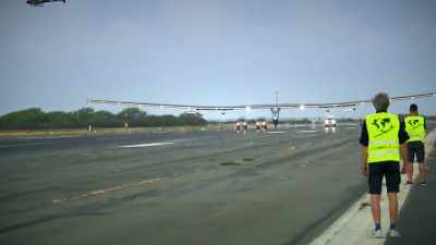 And on day five,
Solar Impulse lands
in O'ahu. - Tales From The Explorers Club