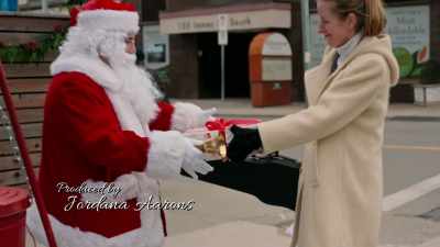 ...and so on until it reaches
Santa #6, - Six Degrees of Santa
