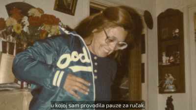 And once, I was in there, - Night Stalker: The Hunt for a Serial Killer