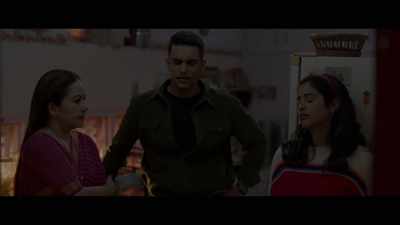 And this one is rejecting
the opportunity! Wonderful! - Gunjan Saxena: The Kargil Girl