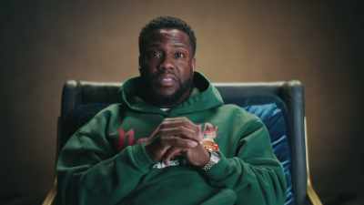 And only Dave
can navigate the way that Dave does. - Kevin Hart & Chris Rock: Headliners Only