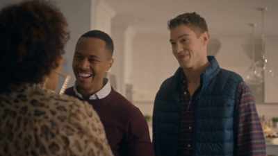And ooh, and who is this
beautiful white man? - A Jenkins Family Christmas