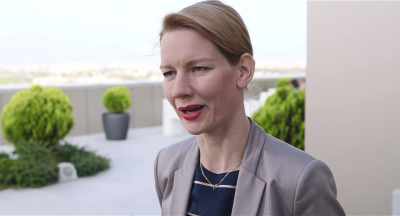 - And our deal?
- I know, of course. - Toni Erdmann