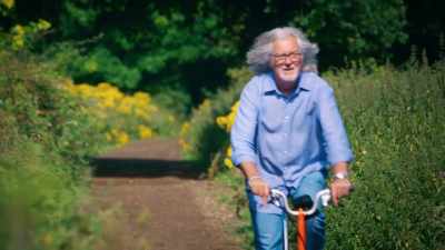 And our quest to protect the planet
continues - James May and the Dull Men