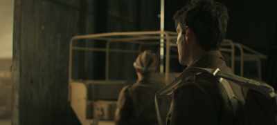 - And your parachutes have static lines.
- They have what? - SAS: Rogue Heroes