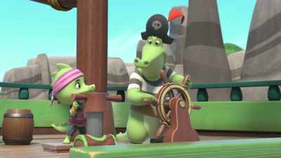 And Penny'll get the treasure
for us! [chuckles] - Top Wing