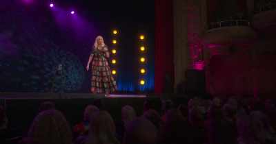 And people ask me all the time, - Leanne Morgan: I'm Every Woman