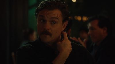 And her photo's in there? - Lethal Weapon