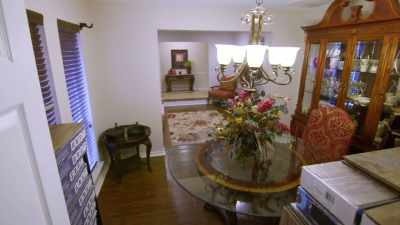 And my preference would be
just to make that my office, - Renovation Impossible