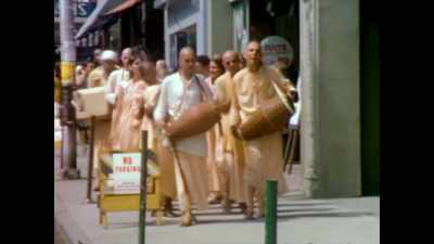 And they promised that
if I didn't like it - Krishnas: Gurus. Karma. Murder.