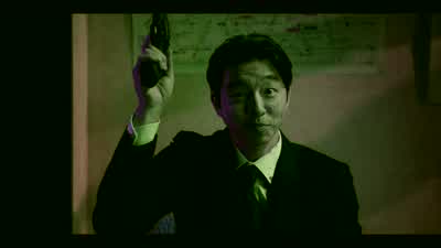 - And pull the trigger.- Then after each round,you reset the cylinder. - Squid Game