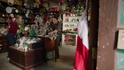 And put a few sales
in your Christmas stocking. - Christmas Is You