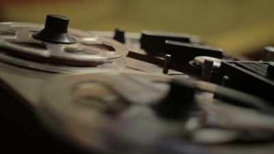 And she recorded
some pieces - Dealt
