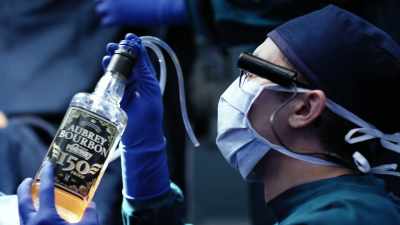 And he reports the boy
suffered a pneumothorax. - The Good Doctor