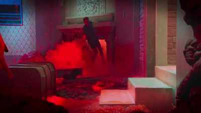 And he risks falling
like Joezen and Alec both did. - Floor Is Lava